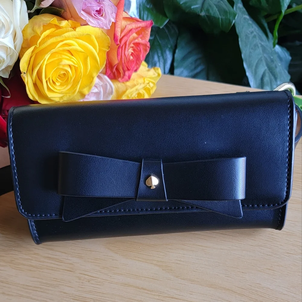 KATE SPADE Elegant Black Bow Fanny pack With Adjustable Belt Closure. - Picture 1 of 9
